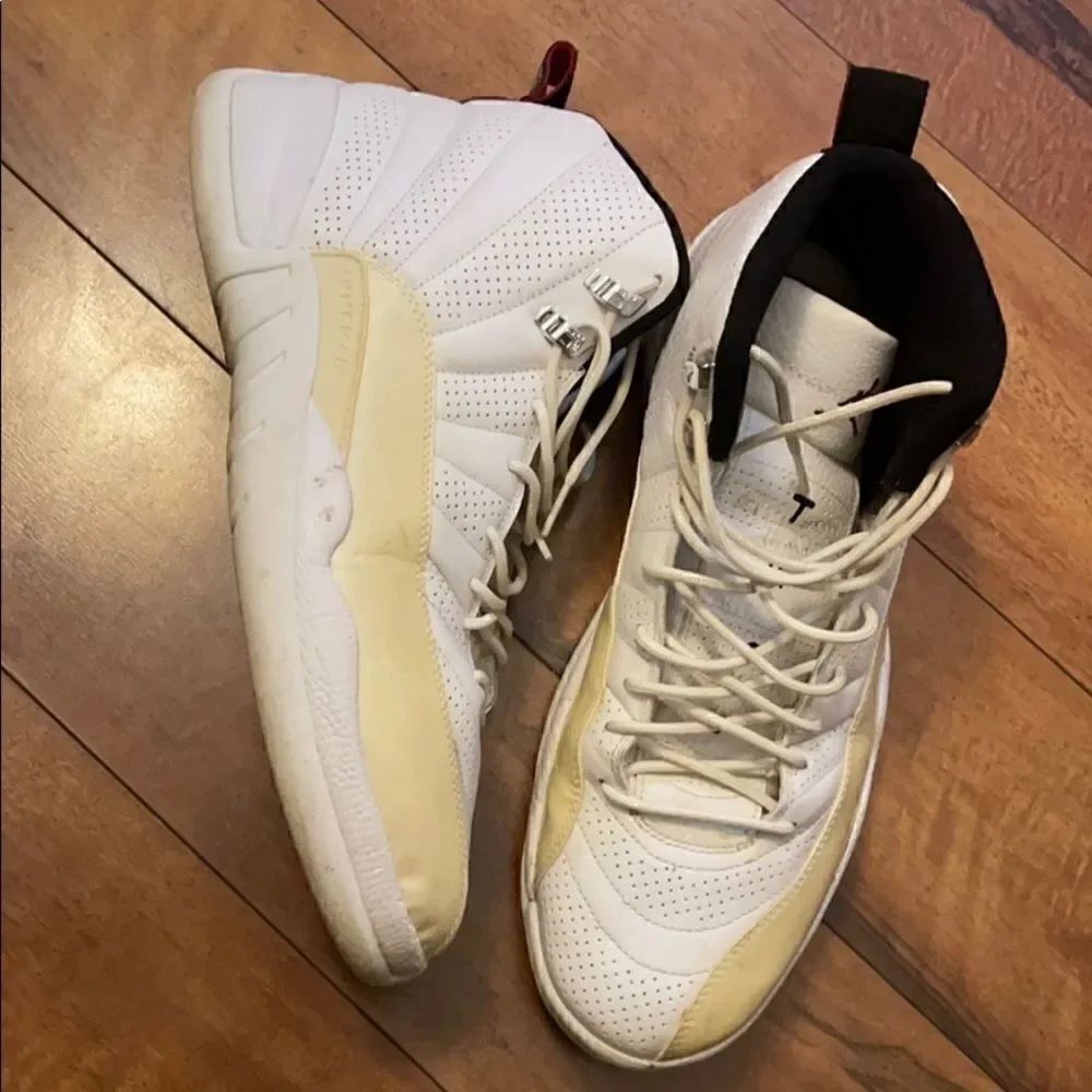 Jordan XII Retro Rising Sun - Size 11.5 - Picture 2 of 8